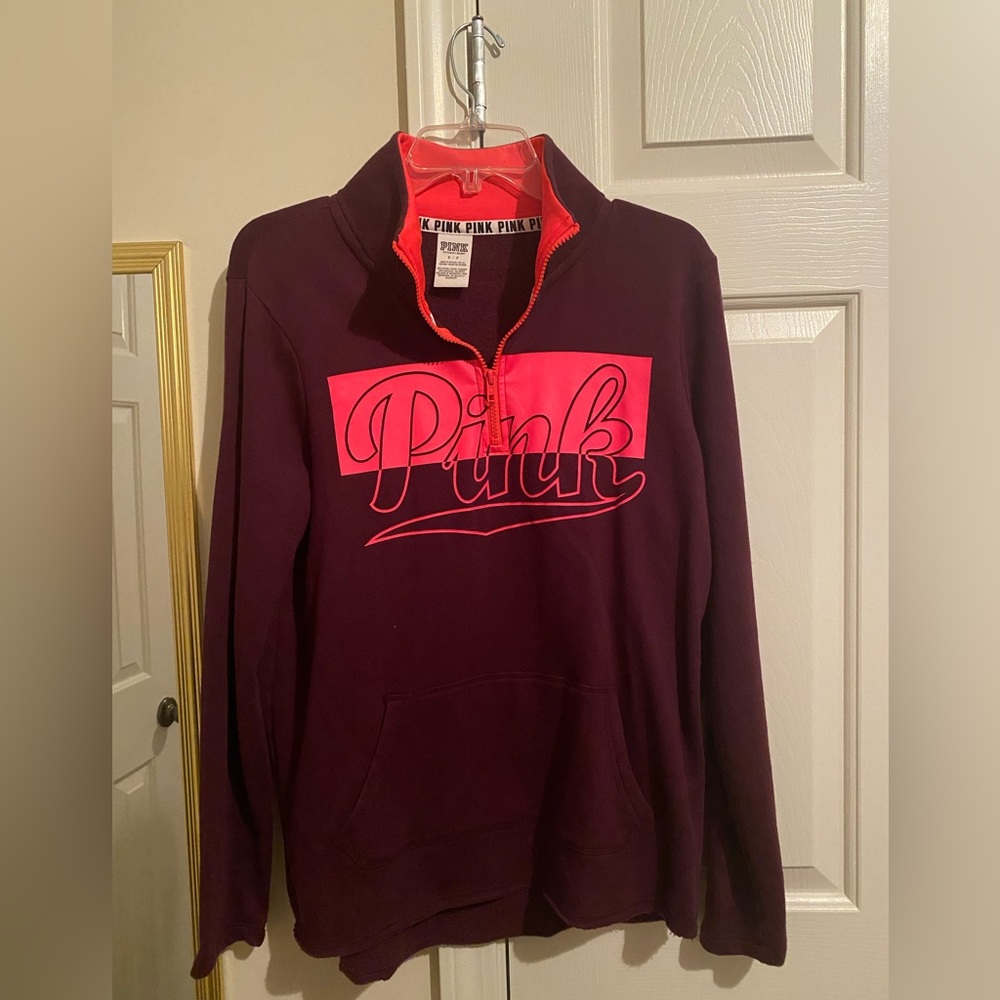 🔥VS PINK SWEATSHIRT **LIKE NEW**